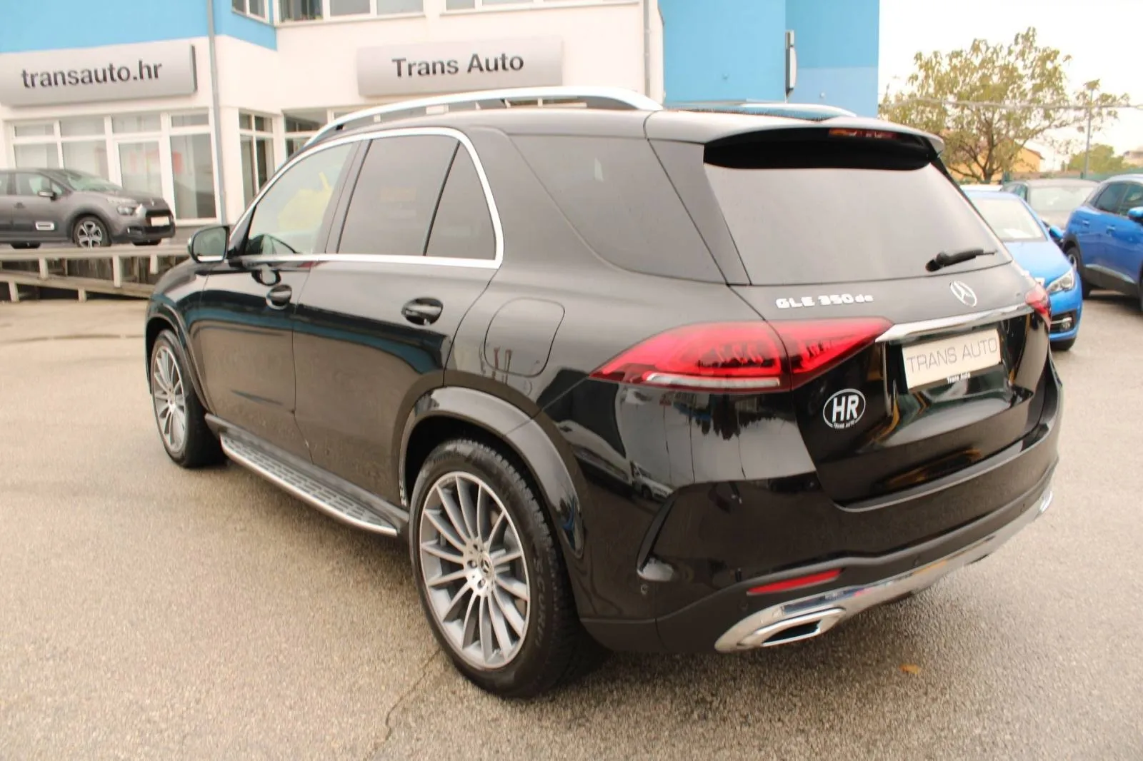 mercedes-benz gle 350de 4matic amg *panorama, led, kamera* - slika 7