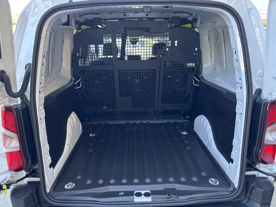 opel combo crew van l2h1 5 sjedala n1 - 7 godina garancije!, 2025 god. - slika 13