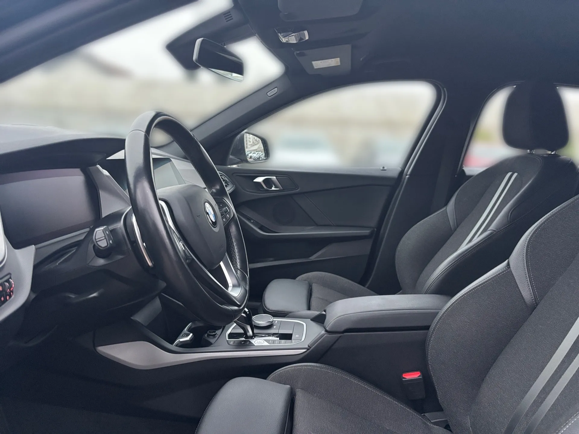 bmw serija 1 118d automatik - slika 7