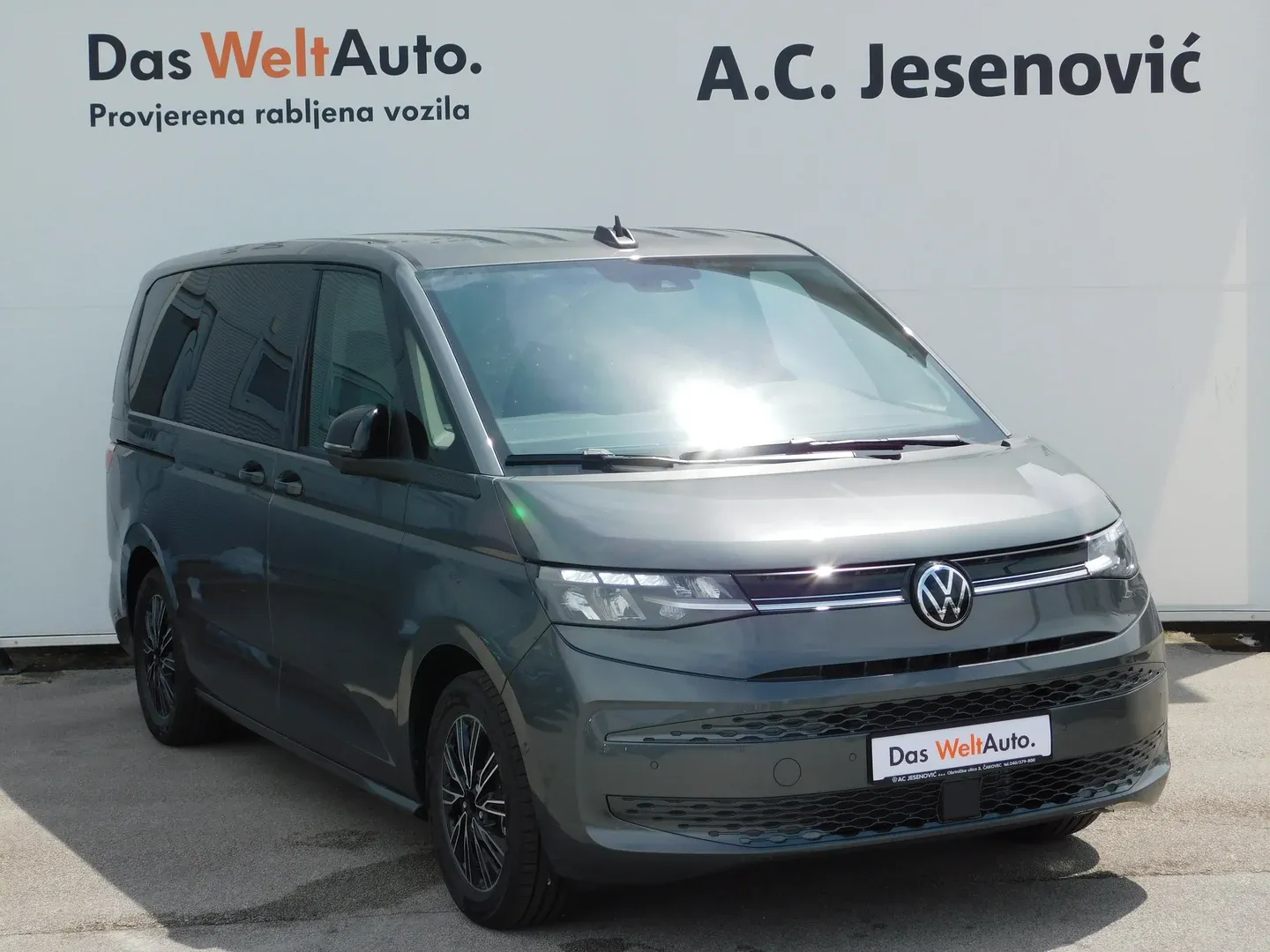 12846 vw multivan 4life l2 2.0 tdi dsg - slika 3