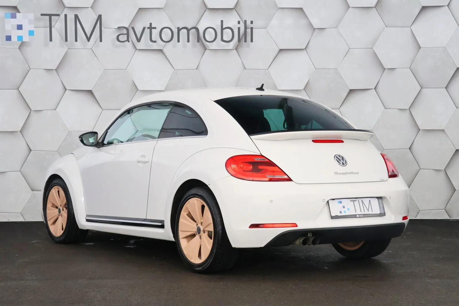 volkswagen beetle 2.0tdi sport 140km maggiolino led+biksenon - slika 4