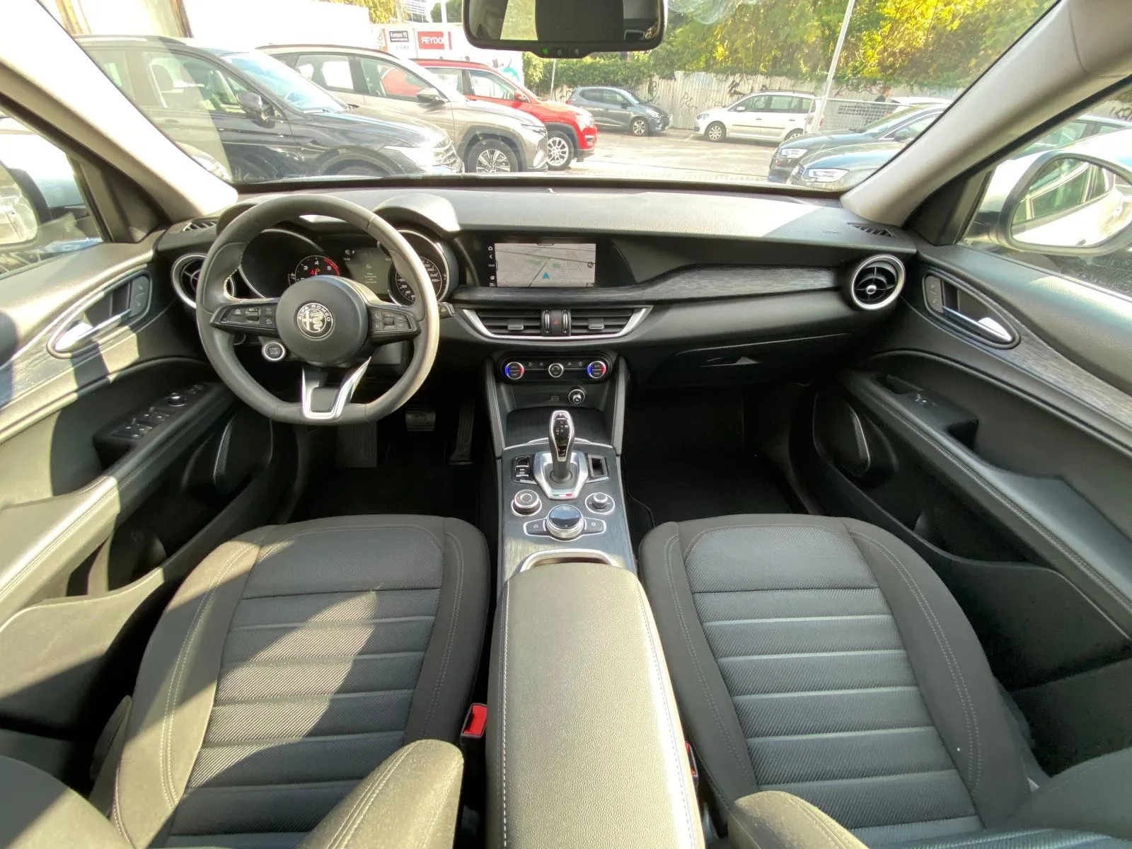 alfa romeo stelvio 2,2 190 q4 business 4xgarancije - slika 21