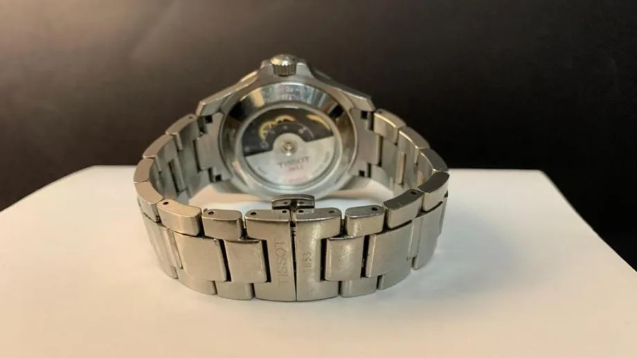 ručni sat swissmatic tissot v8 - t106.407.11.031 - 42,5mm / r1, rate! - slika 3