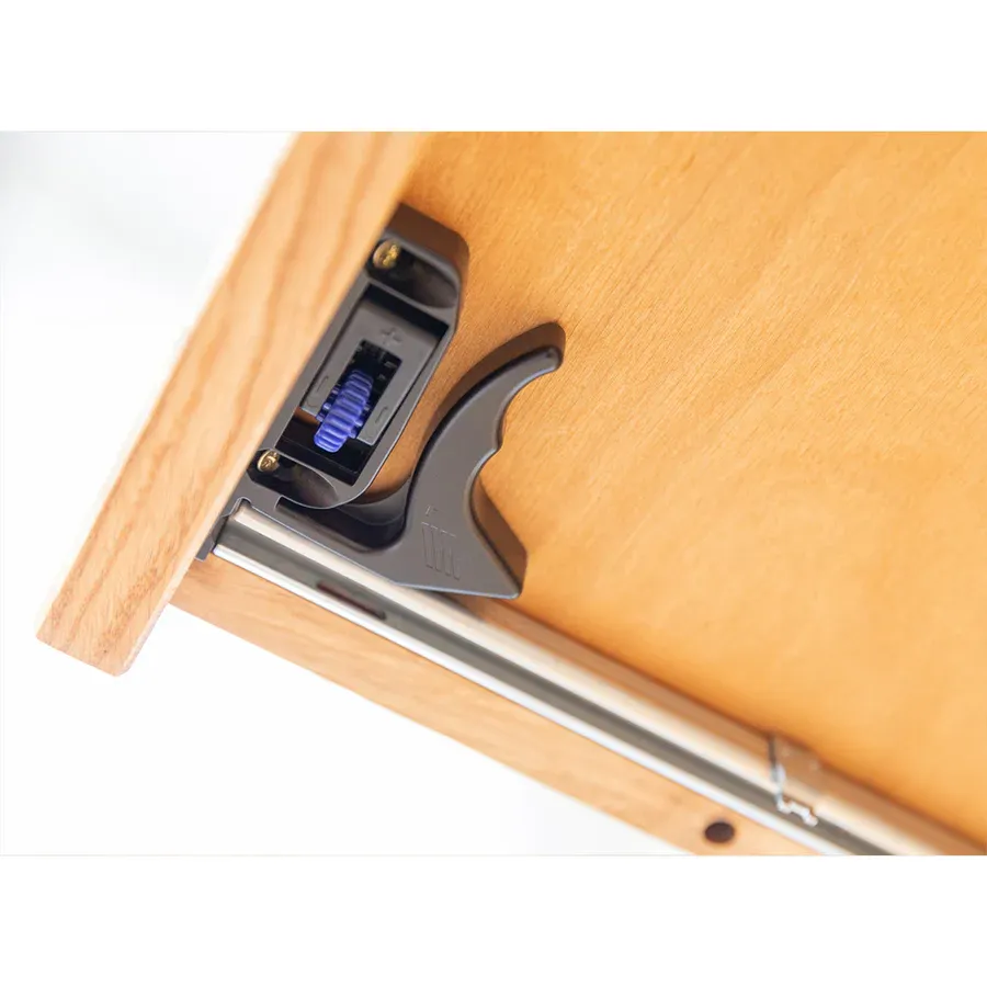 komoda modern loft 120,50x45cm sa staklom,materijal:masivno drvo hrast - slika 5
