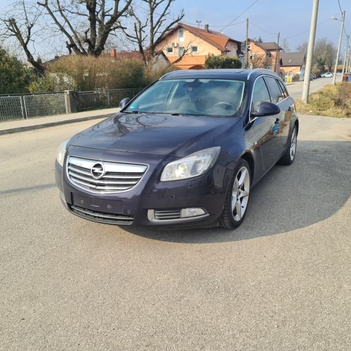 Opel Insignia Karavan 2,0 CDTI Sport - Zagreb