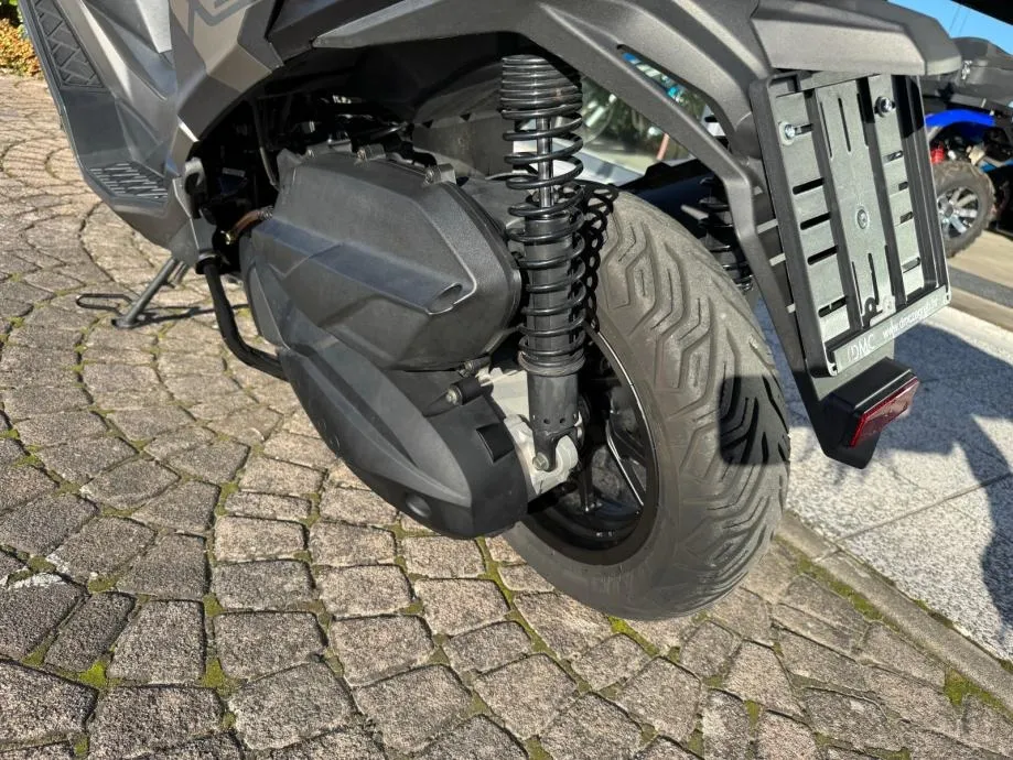 kymco dtx 360 abs tcs, a2 kategorija, s garancijom, 2023 god. - slika 13