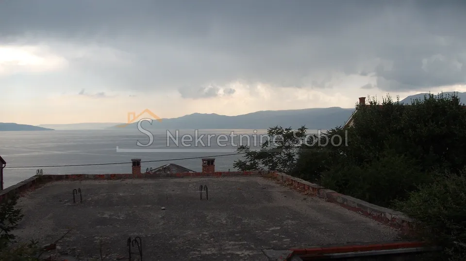 RIJEKA,VOJAK,KUĆA,244.00M2 Prodaja
