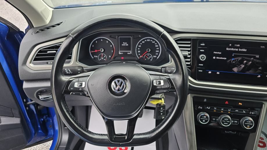 vw t-roc 1,0 tsi,fuul led,climatronic,pdc,gr.sjedala,alu 17,tempomat - slika 13