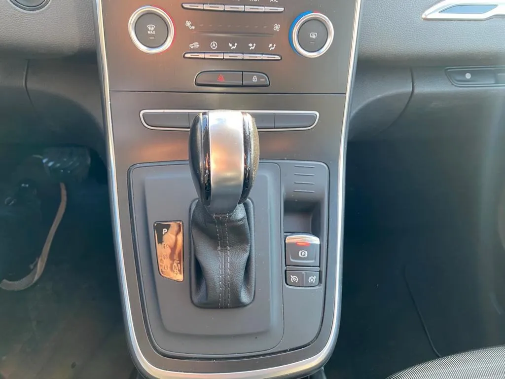 renault scenic dci 110 automatik, klima, tempomat, 4x garancija! - slika 11