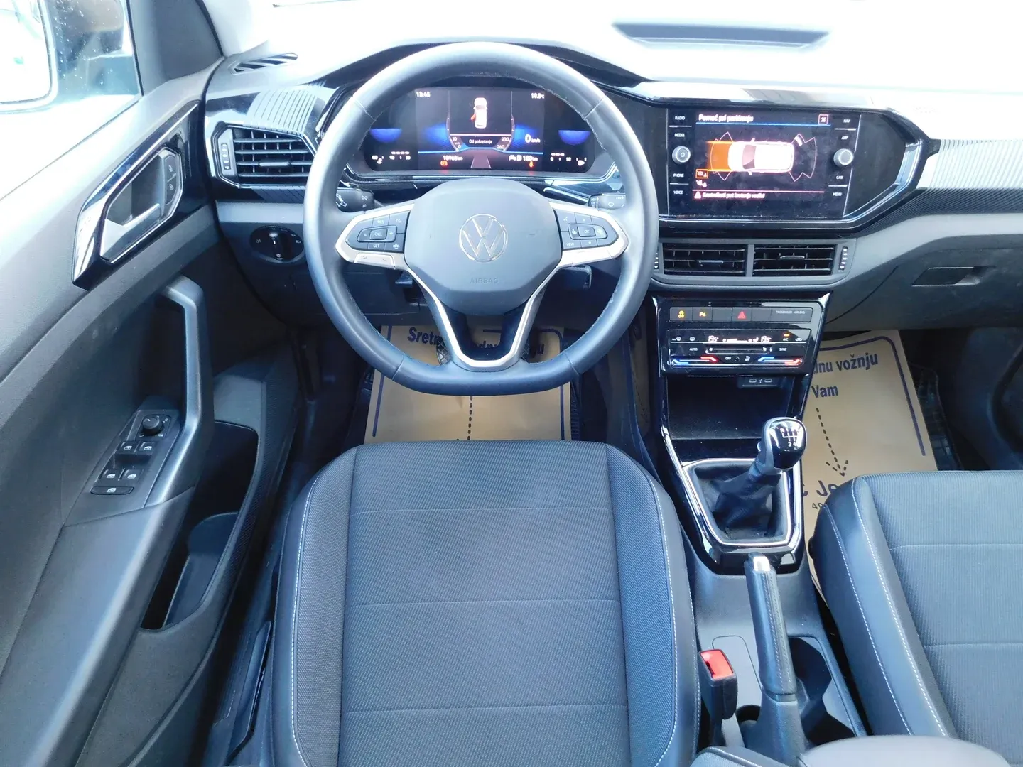 10850 volkswagen t-cross 1.0 tsi life - slika 9