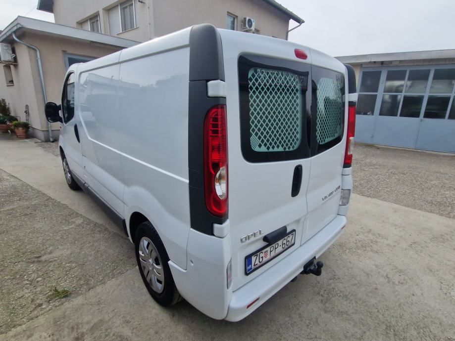 vivaro 2.0 cdti l1h1 115 ks u pdv-u tempomat navi kuka kartice 36 mj - slika 13