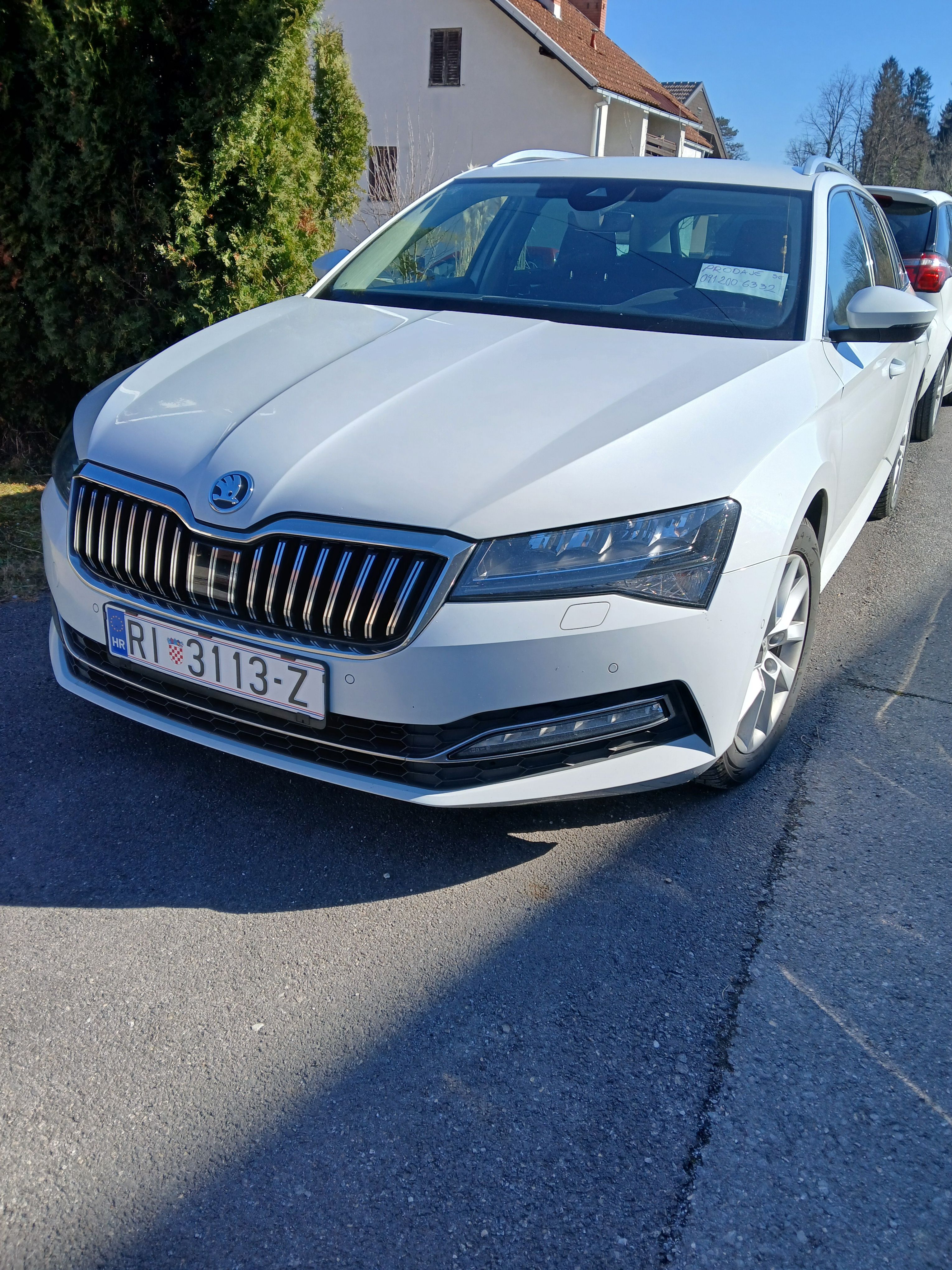 škoda superb - slika 2