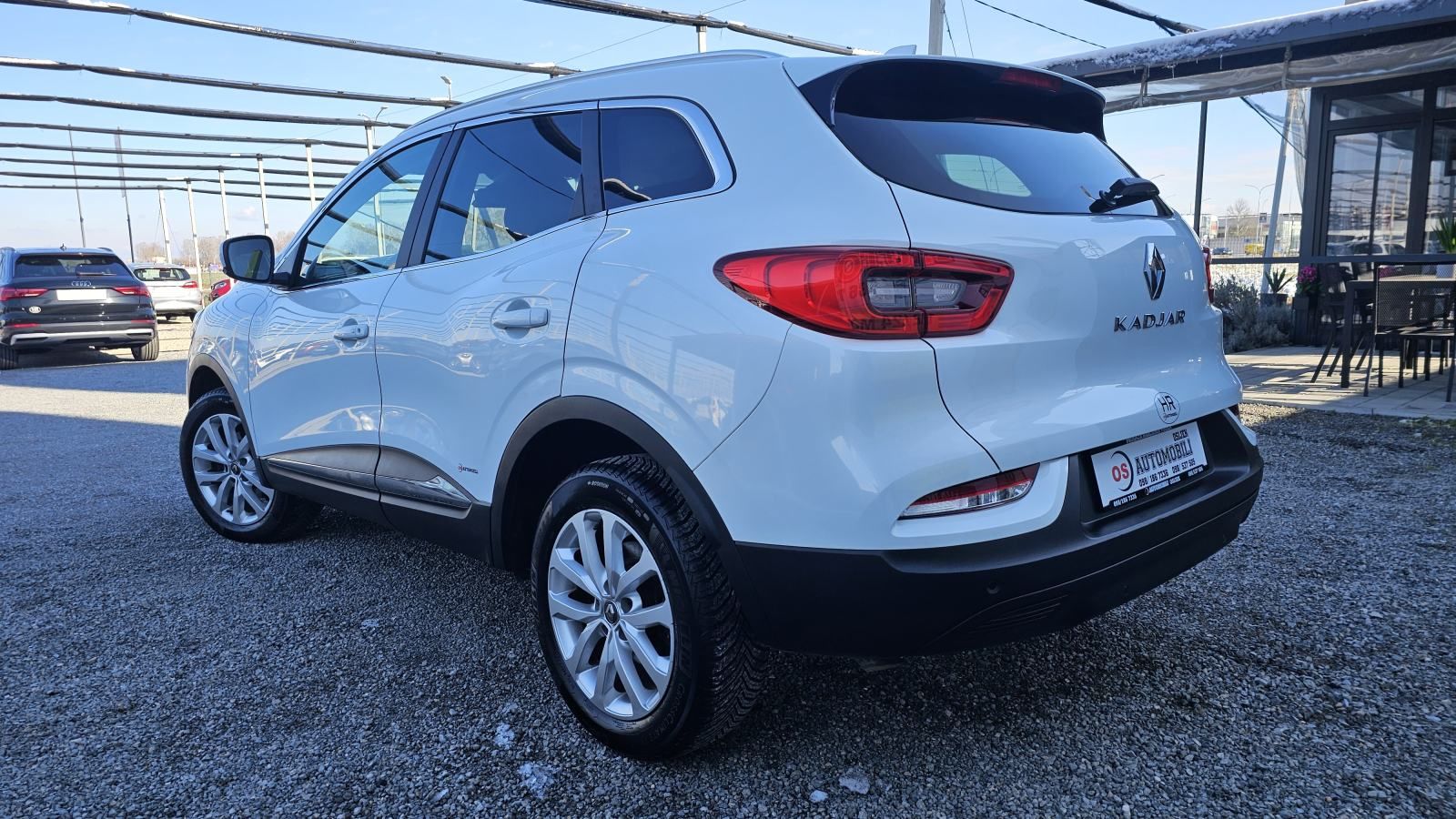 renault kadjar 1.5 dci,navigacija,led,tempomat,alu 17,pdc,abs,odličan - slika 12