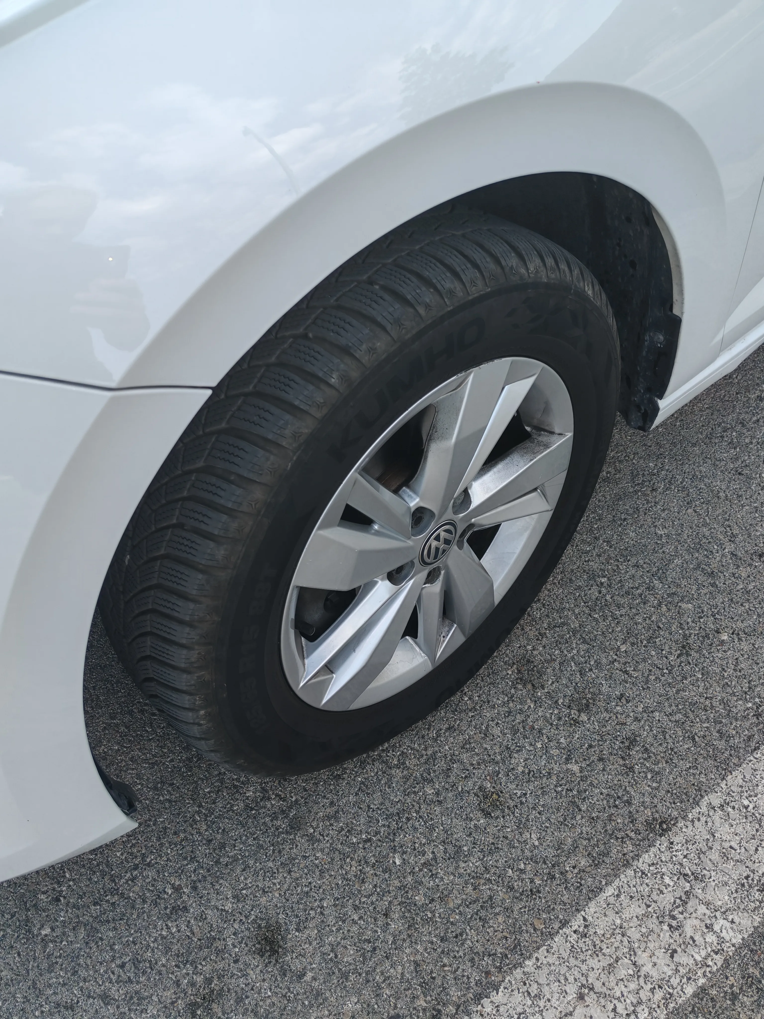 polo 1.6 tdi 2020 g. 82000 km, hitno - slika 6