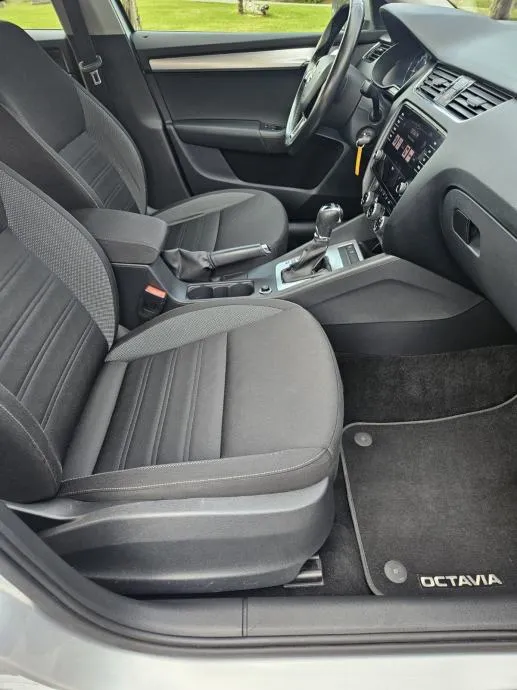 škoda octavia combi 1,6 tdi dsg - slika 10
