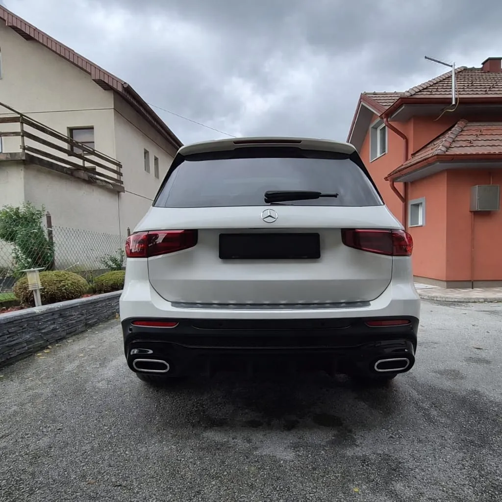 mercedes glb 200d-amg - slika 5