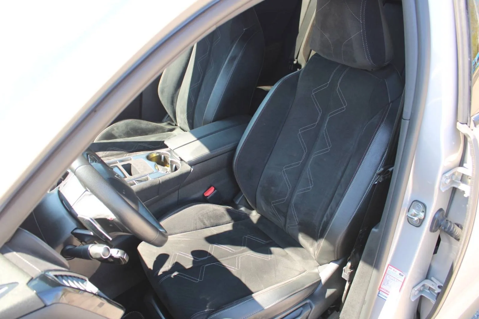 ds ds7 bluehdi automatik performance line *navigacija,led* - slika 11