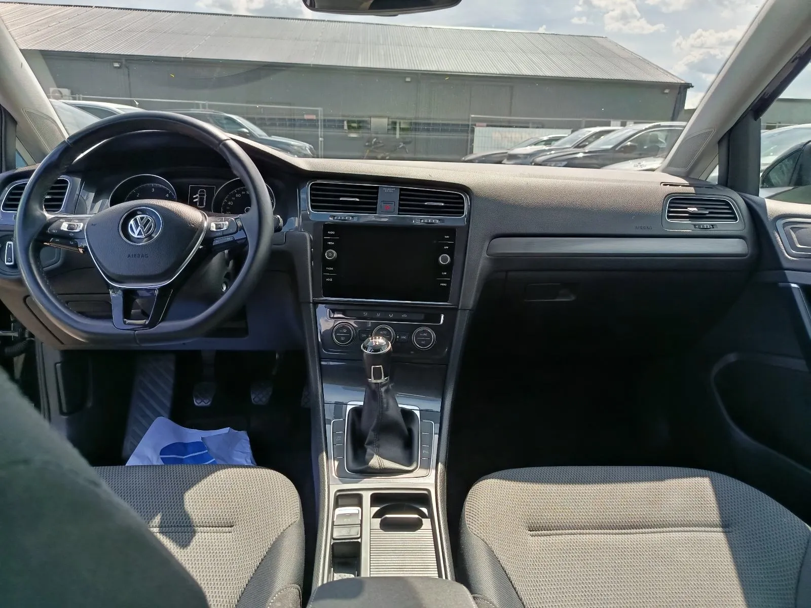 vw golf 7 variant 1,6 tdi.jamstvo.leasing. - slika 7