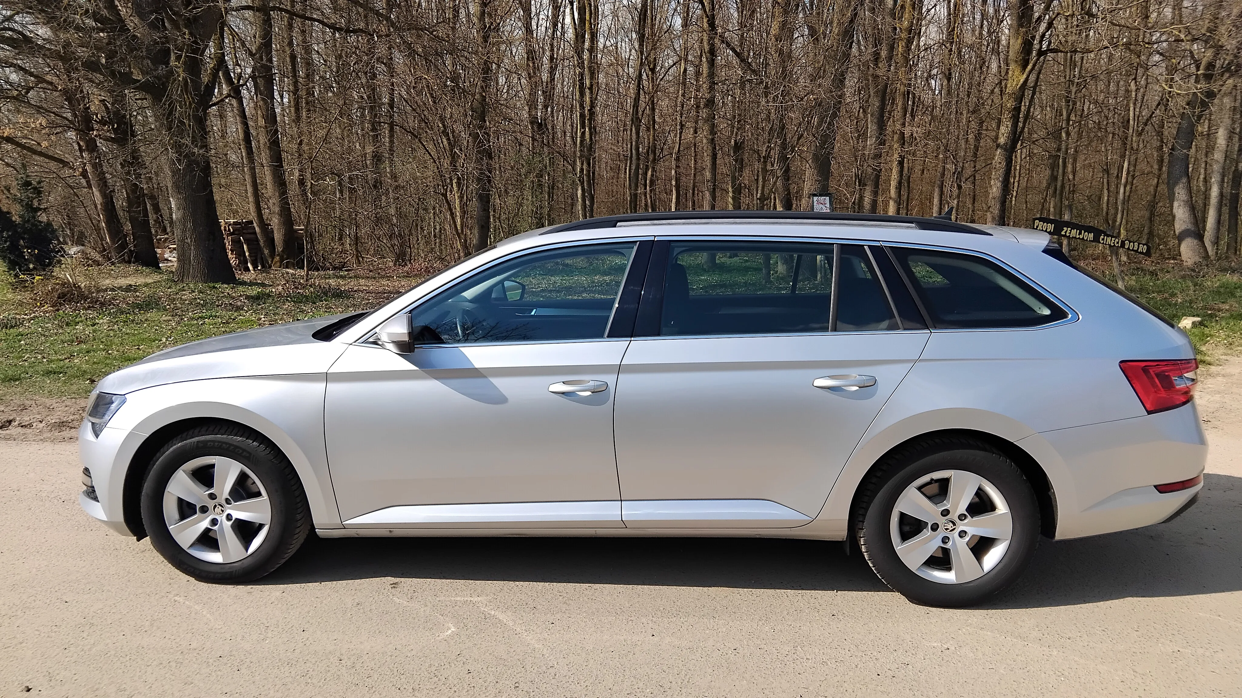 škoda superb combi 2,0tdi dsg, 2020god.140kw, 190ks - slika 7