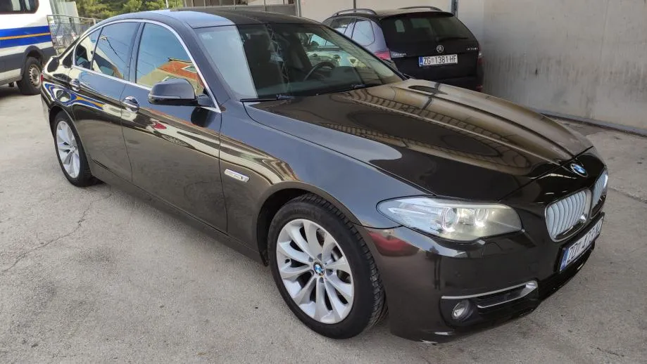 bmw serija 5 520d - slika 2