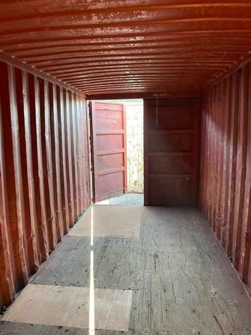 rabljeni brodski kontejneri za skladištenje i transport robe - slika 12