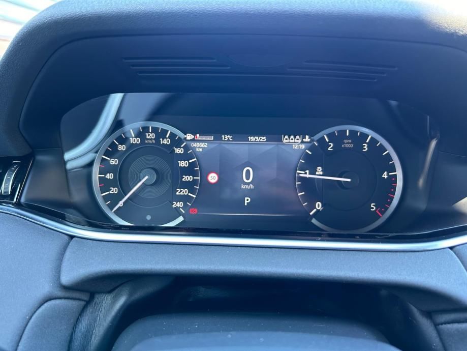 range rover evoque 2,0 td4 awd - 2023 - 49.000km - nije uvoz - full !! - slika 12