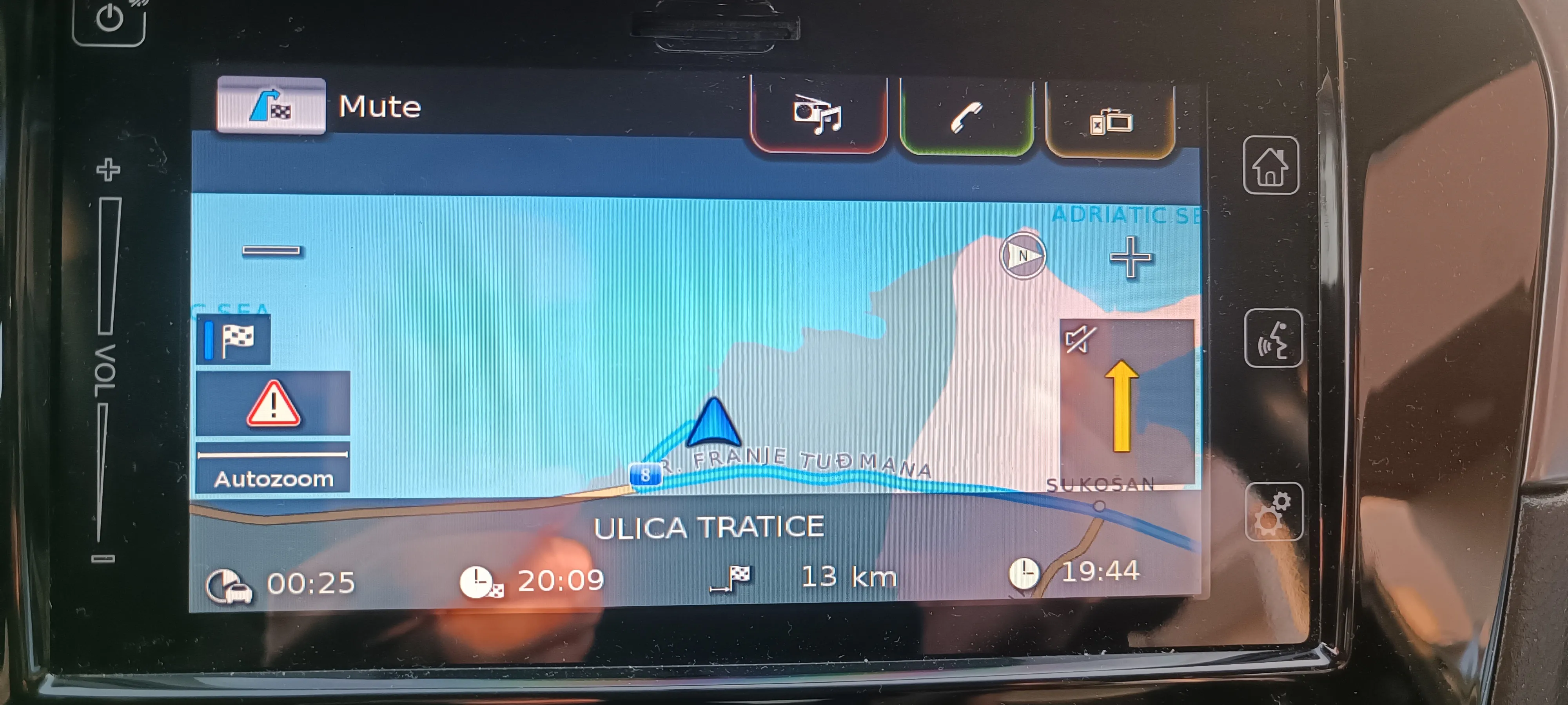 suzuki navigacija sd kartica sa najnovijim kartama eu + radari - slika 2