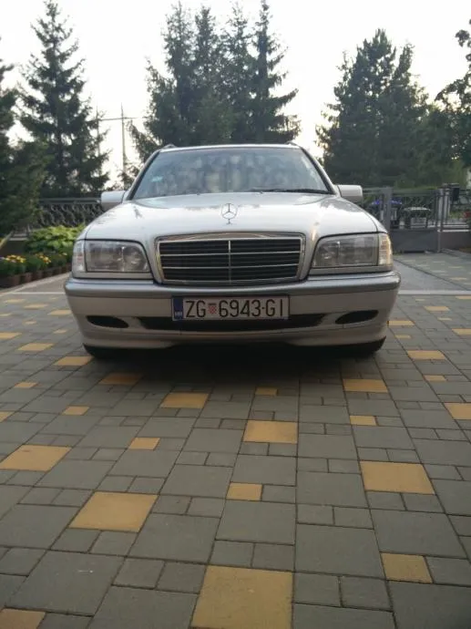 mercedes c-klasa t-model 180-esprit - slika 6