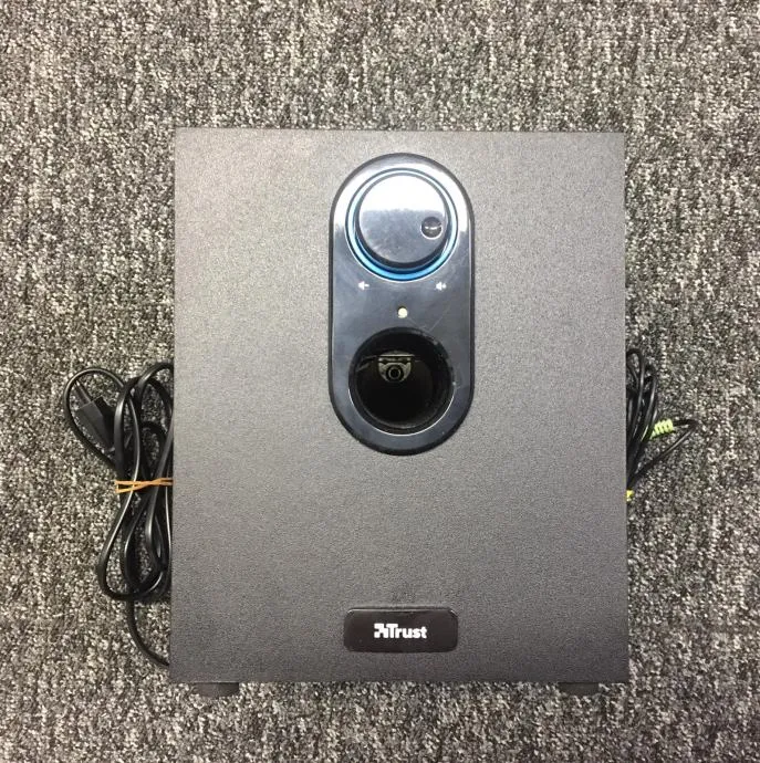 trust speaker set 2.1 / r1, rate !! - slika 2