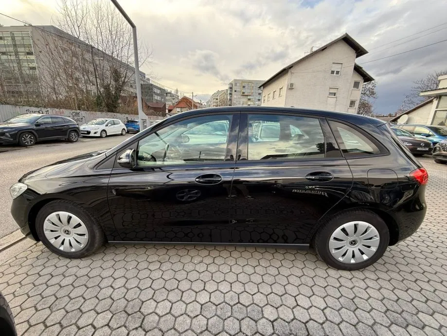 mercedes-benz b-klasa 160, parking kamera, radar, 4x garancije! - slika 5