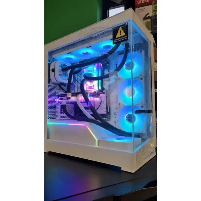 samurai custom gamer (ryzen 7 9800x3d, custom liquid, 32gb ddr5 - slika 3