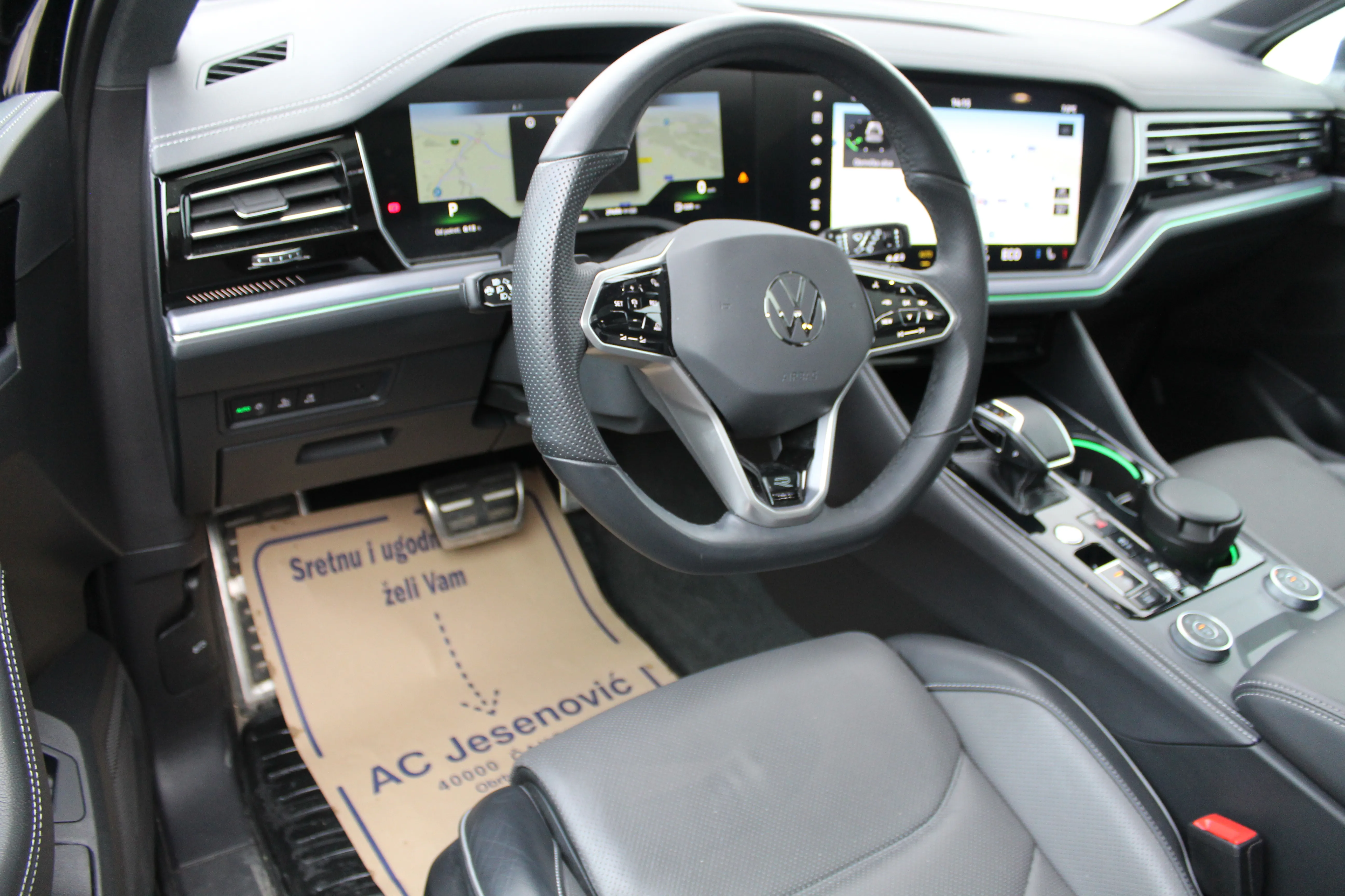 13071 volkswagen touareg pa 3.0 v6 tdi 4m r-line - slika 9