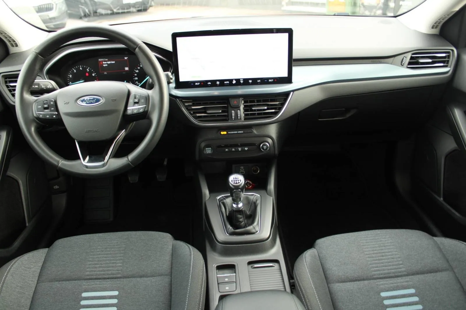 ford focus sw active 1.0 ecoboost *led,navigacija* - slika 13