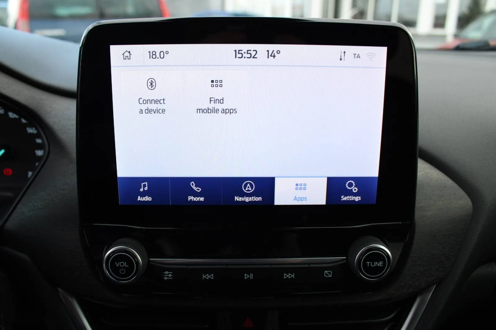 ford puma 1.0 ecoboost titanium *navigacija, kamera* - slika 9