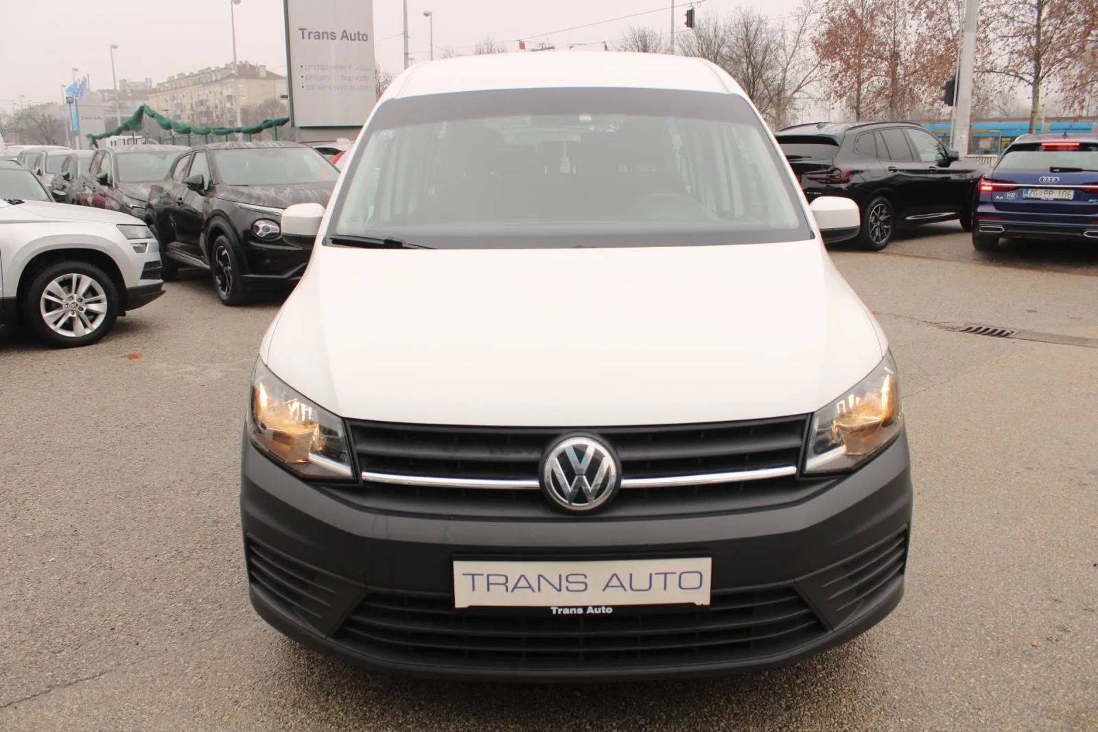 vw caddy maxi 2.0 tdi 7 sjedala - slika 2