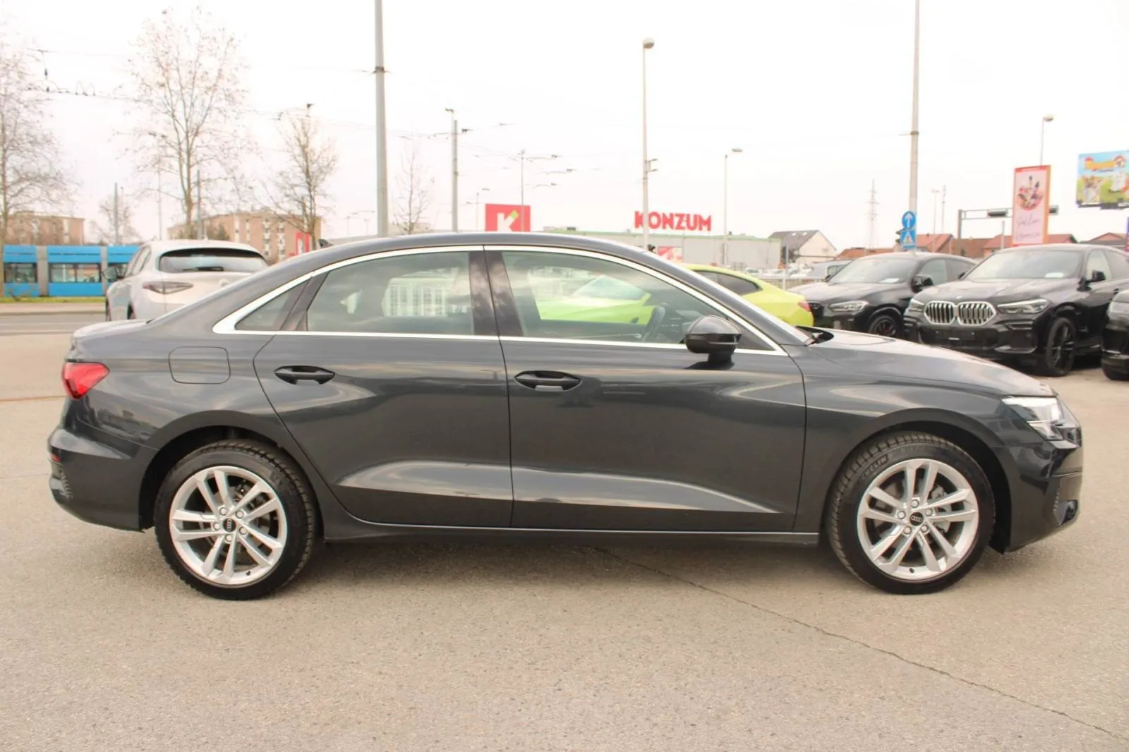 audi a3 30 tdi limuzina s-tronic *led, navigacija, kamera* - slika 4