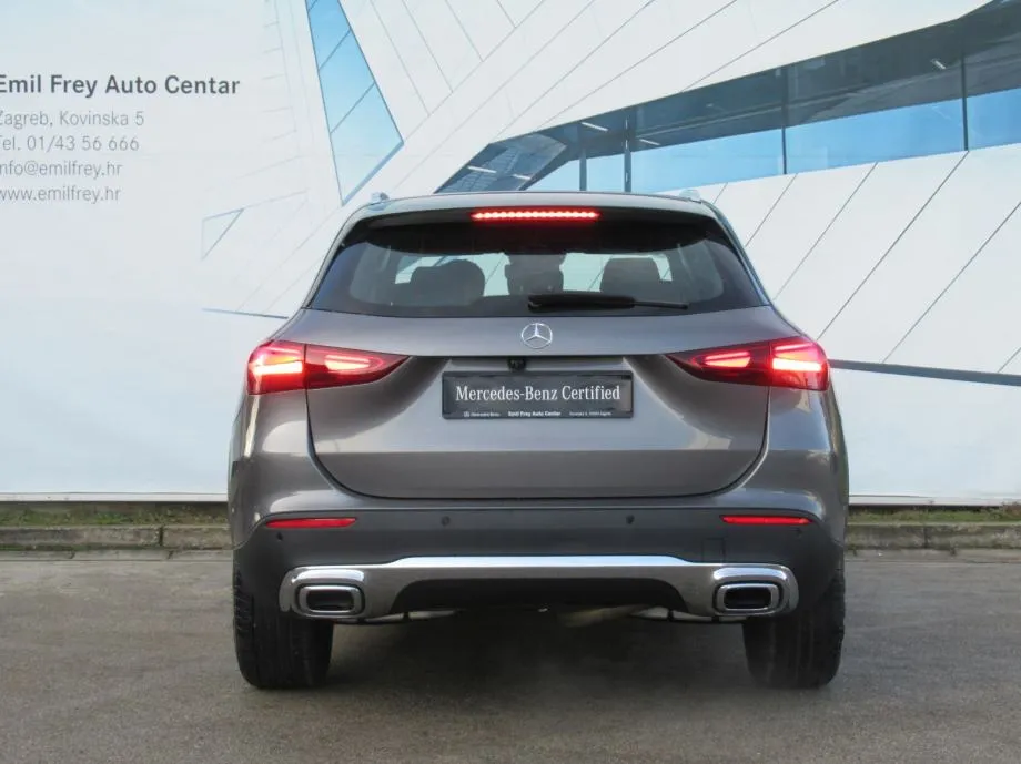 mercedes-benz gla 200 d progressive advanced plus **3 godine jamstva** - slika 5