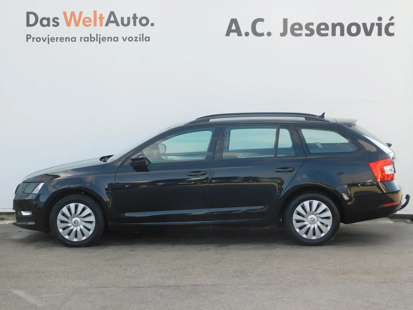 09355 škoda octavia combi ambition 1.6 tdi - slika 6