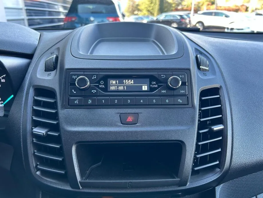 ford tourneo connect 1,5 tdci - n1 - 5 sjedala - 2020 - rezerviran!! - slika 13