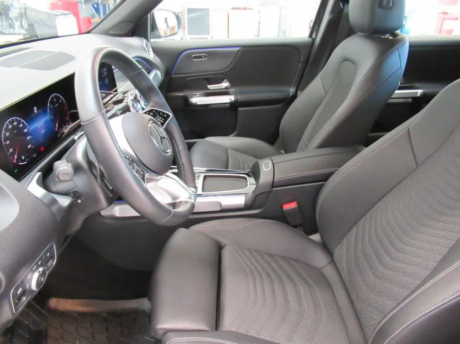 mercedes-benz glb 200 d progressive advanced plus **3 godine jamstva** - slika 16