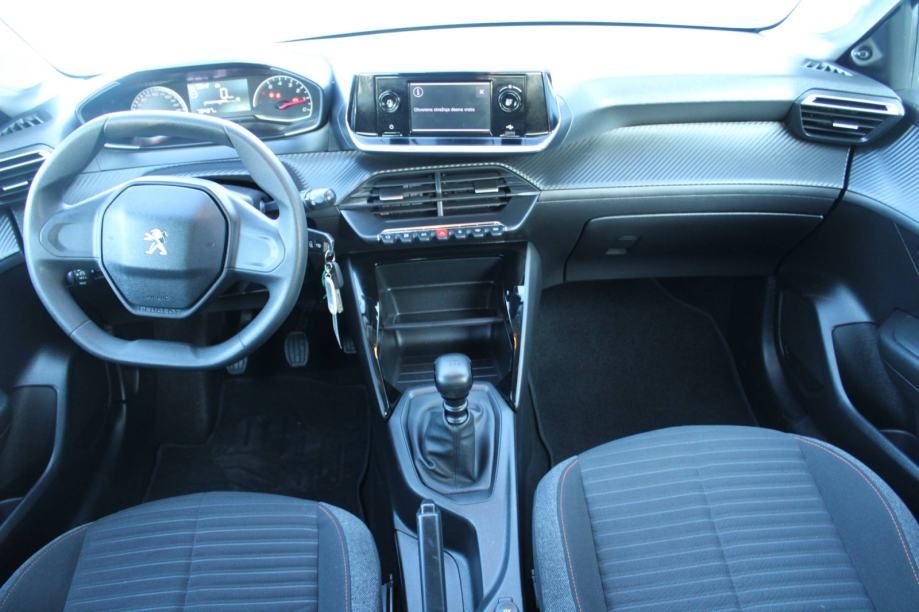 peugeot 208 1.5 hdi - slika 12
