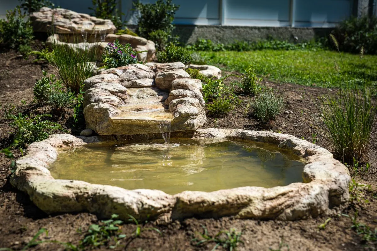 Vrtna kaskada fontana Mini