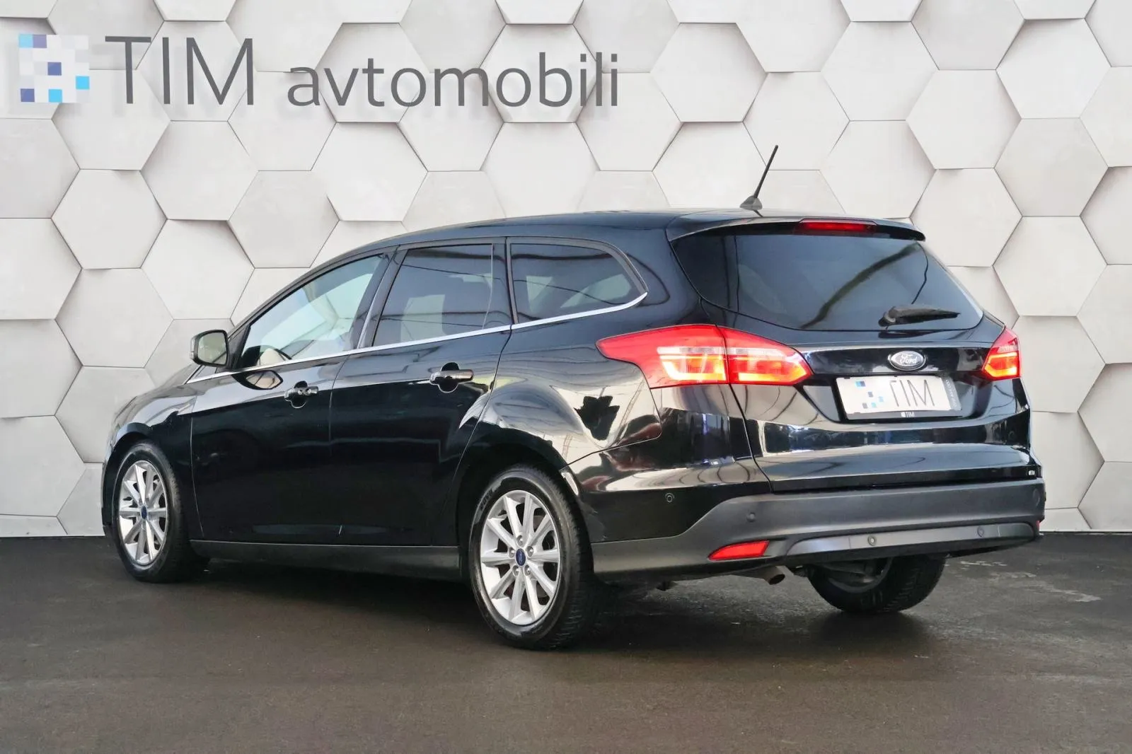 ford focus 1.5tdci powershift titanium 120km navi kamera - slika 4