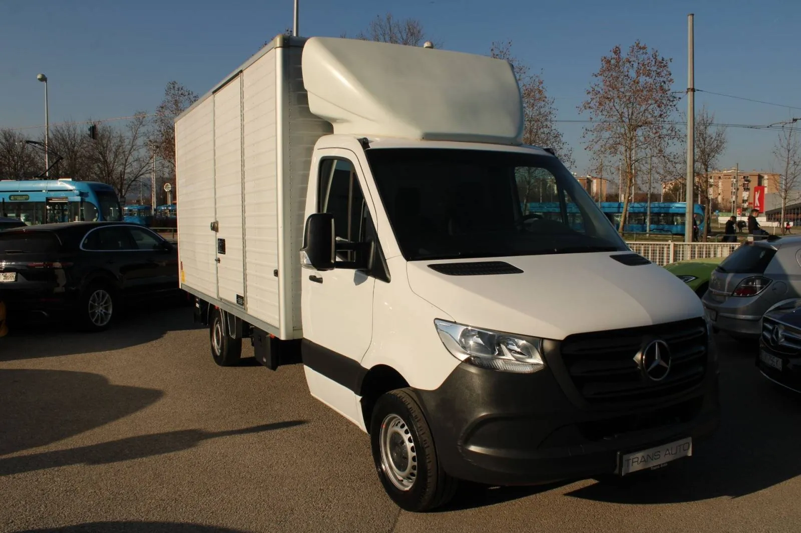 mercedes-benz sprinter 315 cdi kutija + rampa, 2024 god. - slika 3