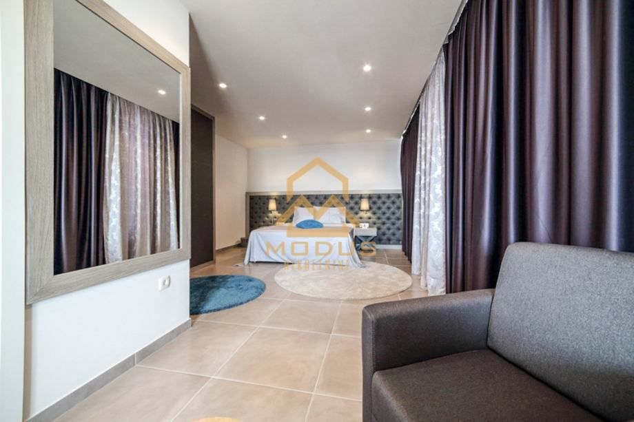 trogir- čiovo/ luksuzna prostrana vila u blizina mora (prodaja) - slika 8