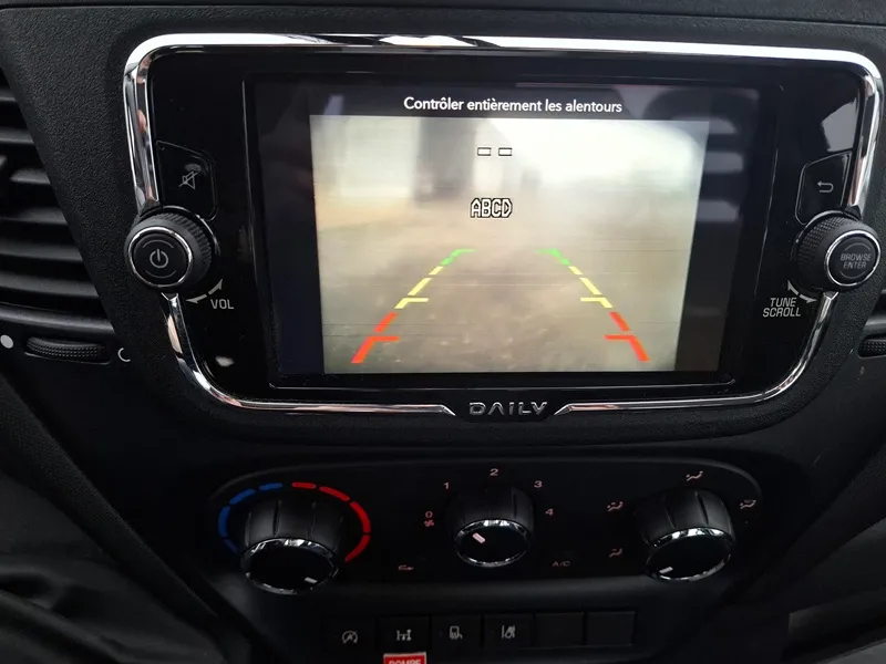 iveco daily 35s14*dizalica košara sa stopama*klima*navigacija* - slika 20