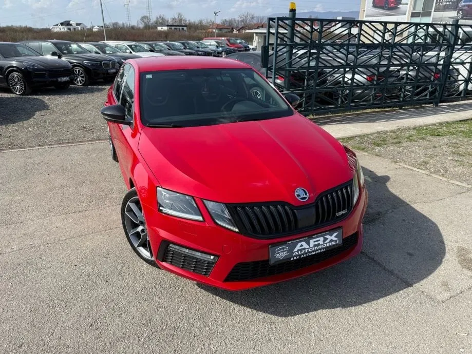 škoda octavia 2.0tsi dsg vrs 245ks °velika navi°ambiente l.°reg:2/2027 - slika 9