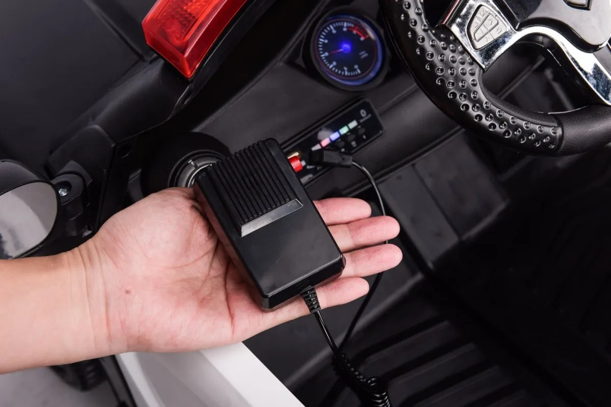 auto na akumulator super-police -crni - slika 2