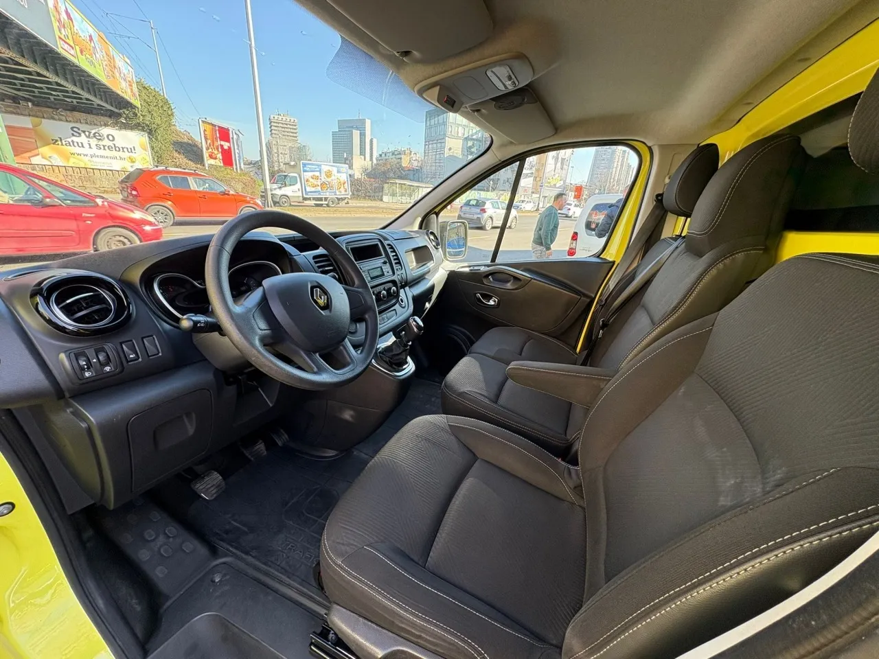 renault trafic furgon 2,0 dci 120 l1h1p1 - slika 11