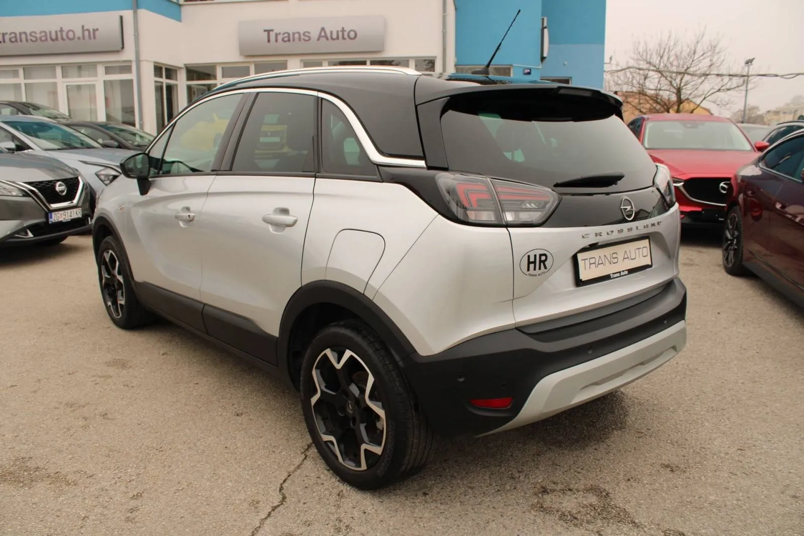 opel crossland 1.2 turbo *led, navigacija, kamera* - slika 7